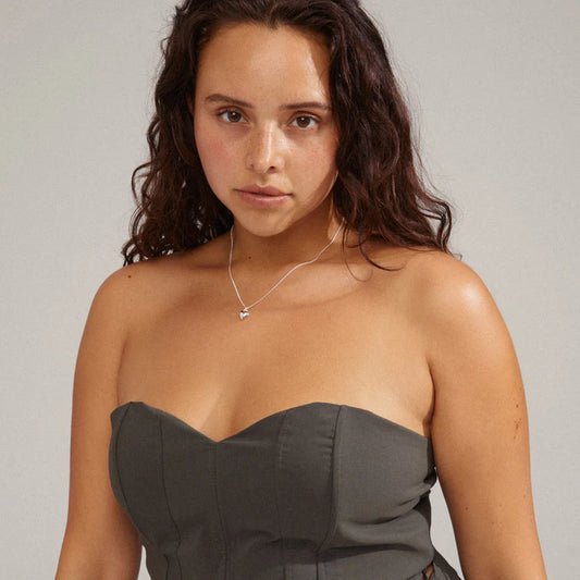 AFRODITE HALSBAND SILVER