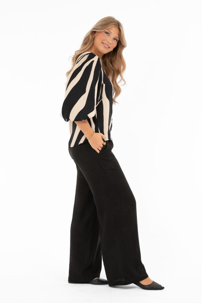 TATUM BLOUSE DESSERT SAND/BLACK