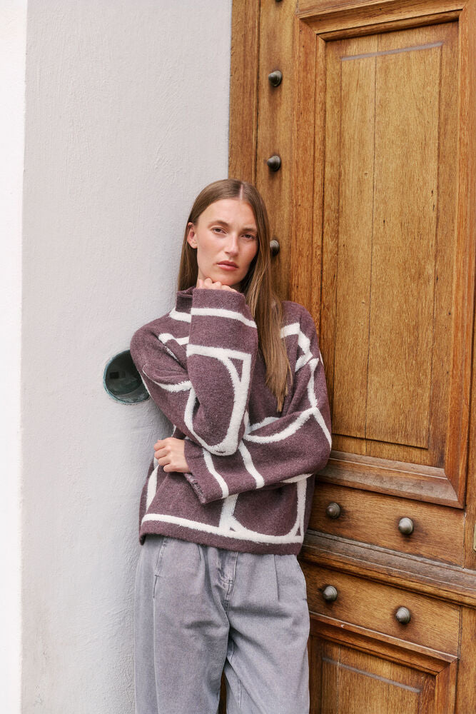 SOREA PULLOVER WINETASTING