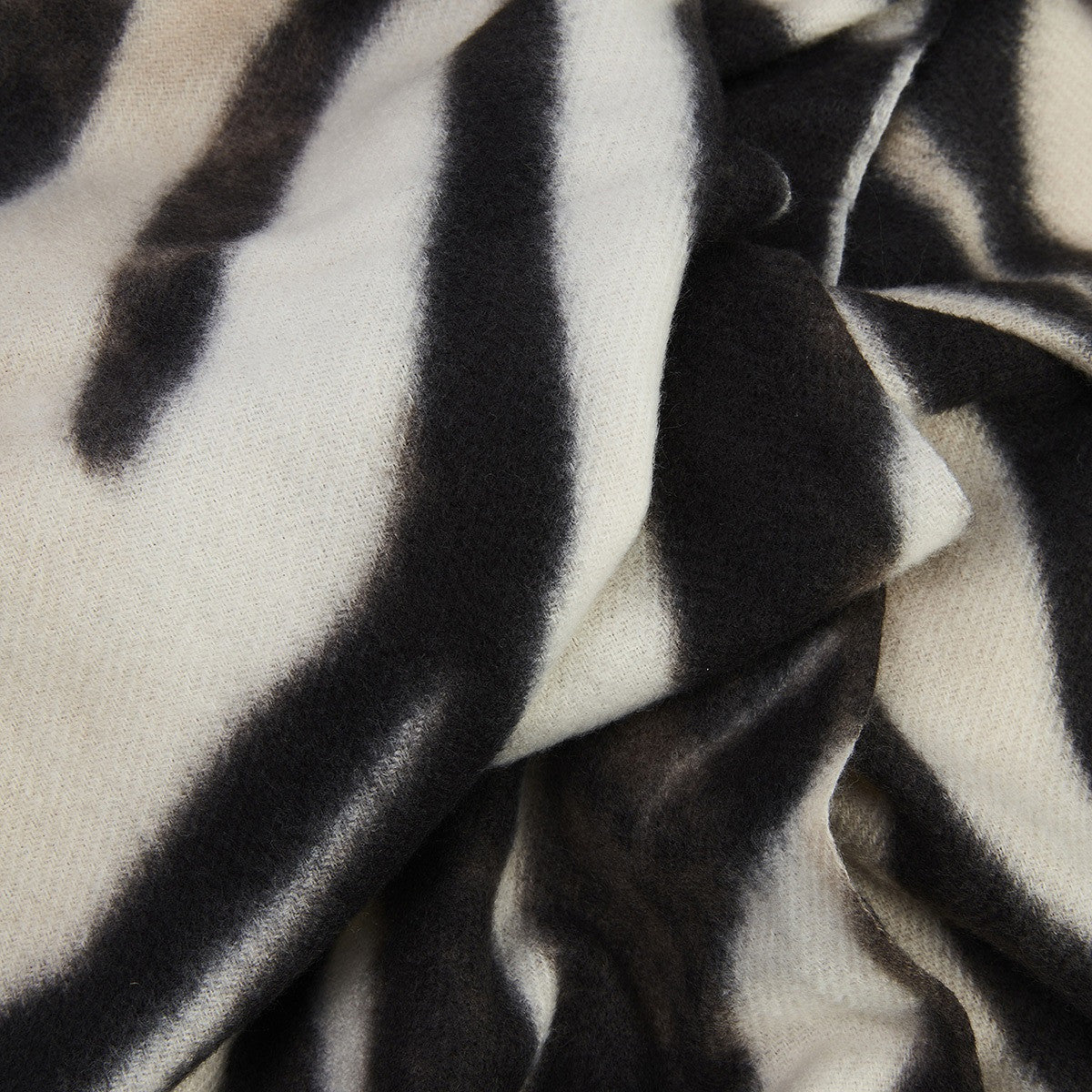 TILDE SCARF BLACK