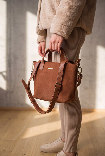 ZAZI MOCHA HANDBAG