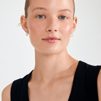 JANNI PEARL HOOPS SMALL