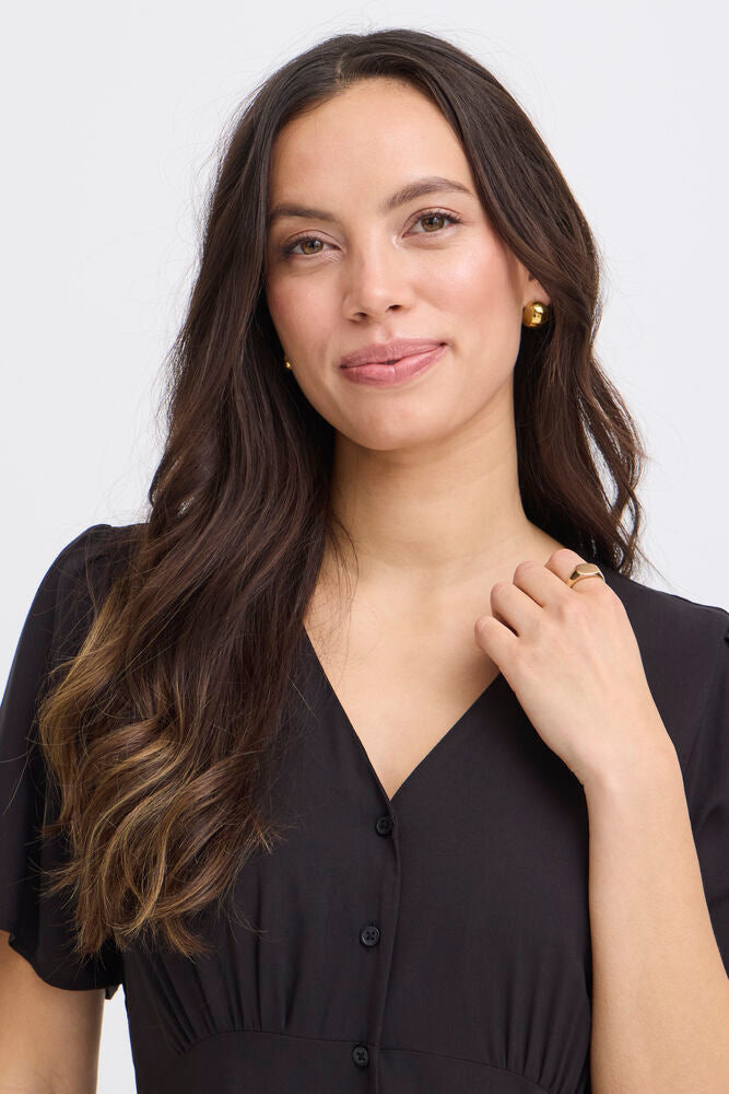 JOELLA SHORT V-NECK DRESS BLACK
