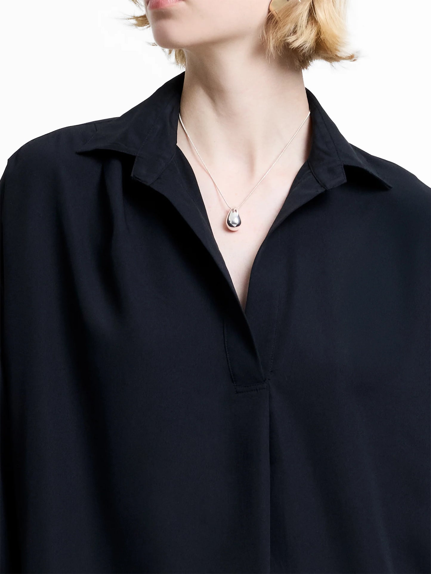 RHODES RECYCLED CREPE POPOVER SHIRT BLACK