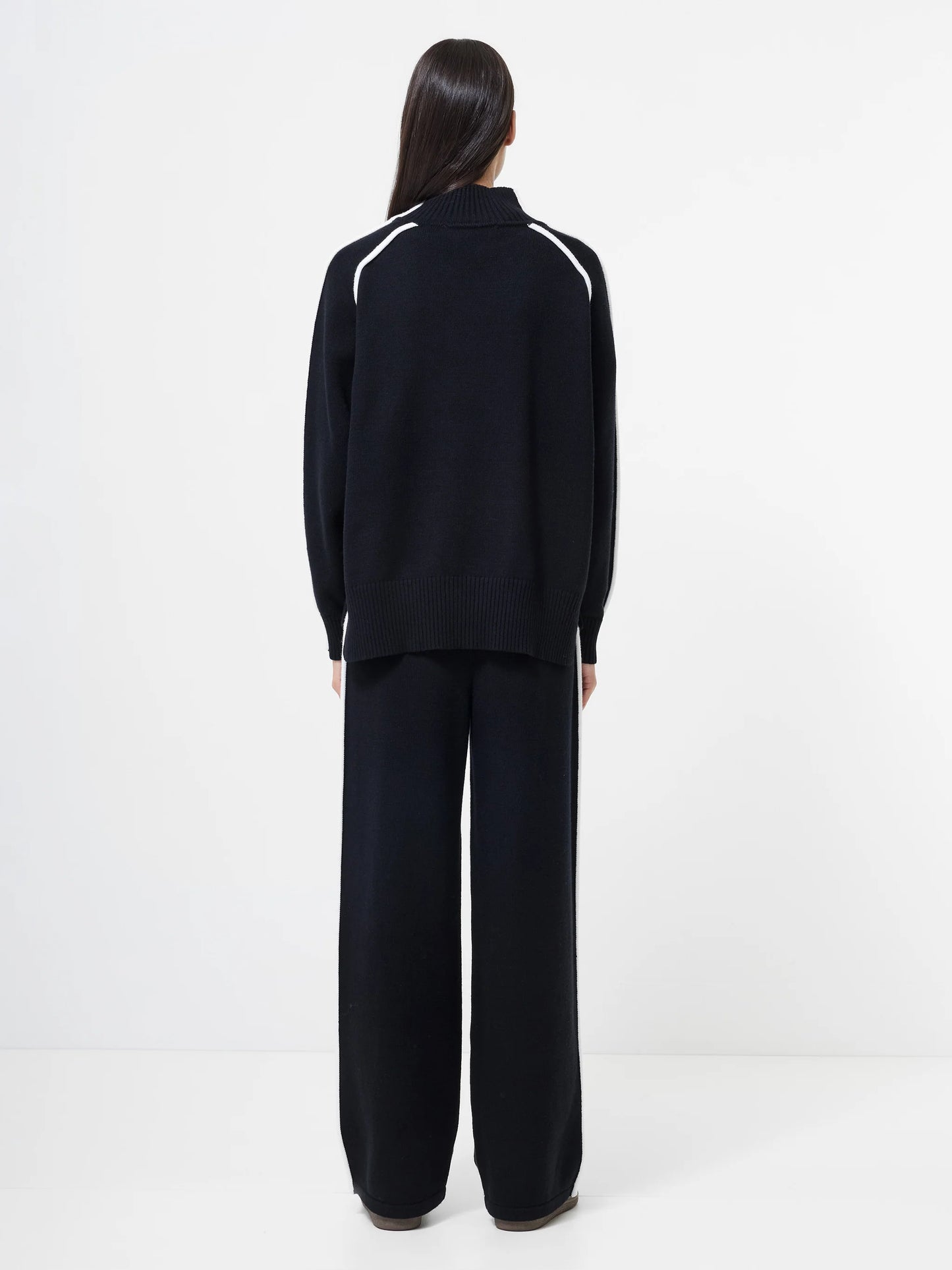 JORDAN HIGH NECK JUMPER