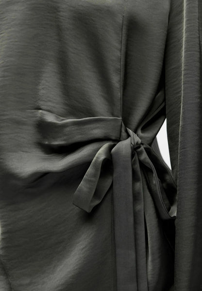 CHILLI O-NECK BLOUSE GUNMETAL