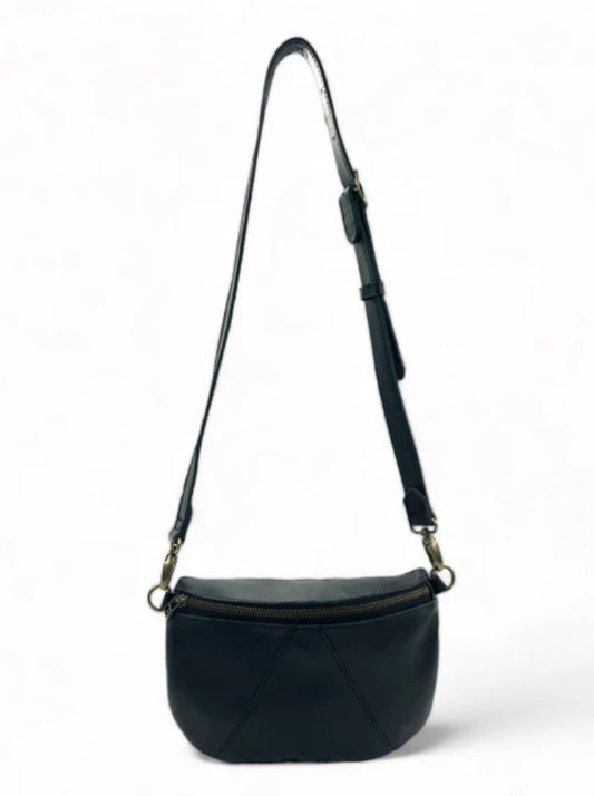YANI MOONBAG