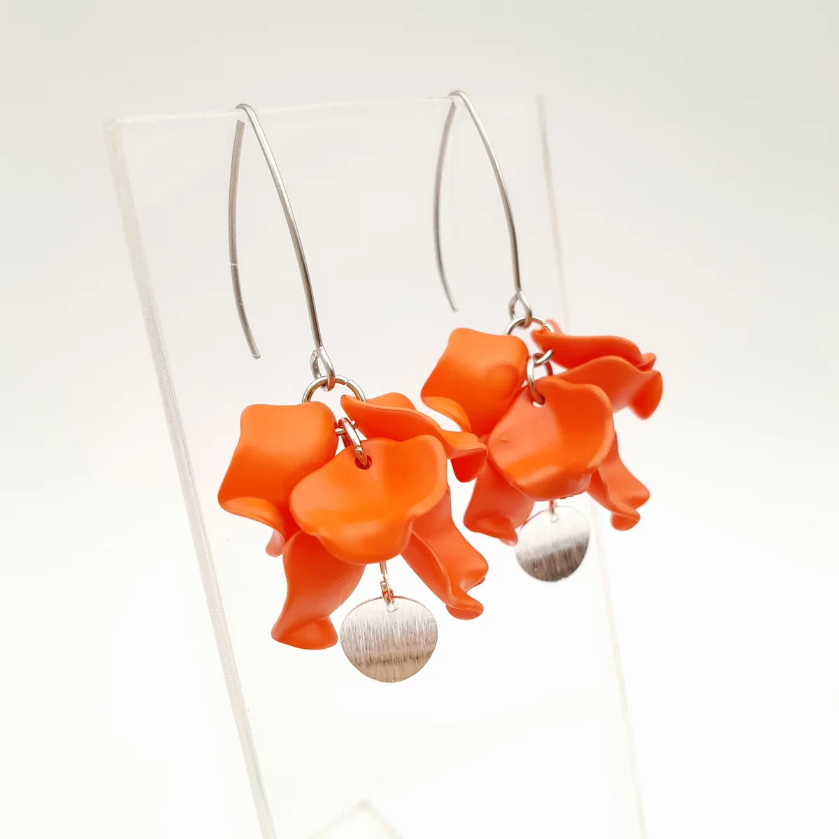 PETAL CLUSTER ÖRHÄNGEN SILVER & ORANGE