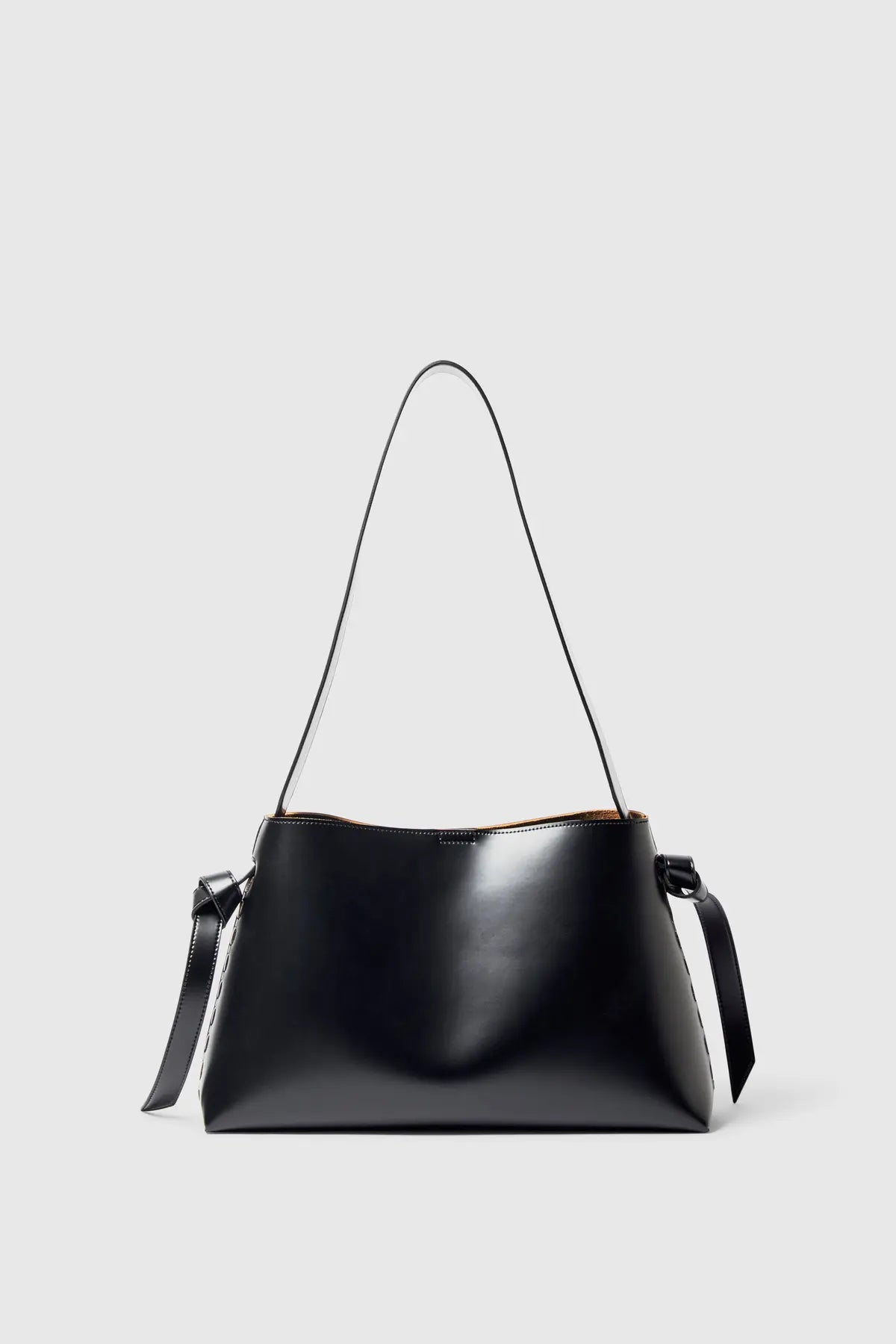 STELLA MEDIUM LEATHER BAG