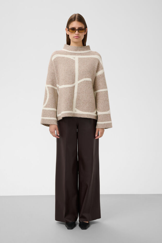 SOREA PULLOVER BEIGE WHITE