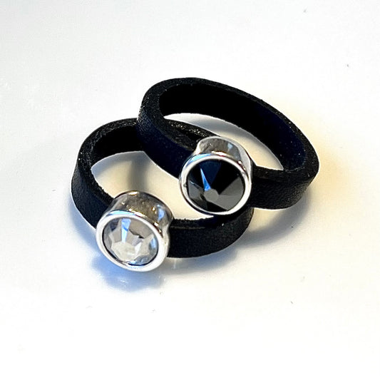 Läderring med silverplätering